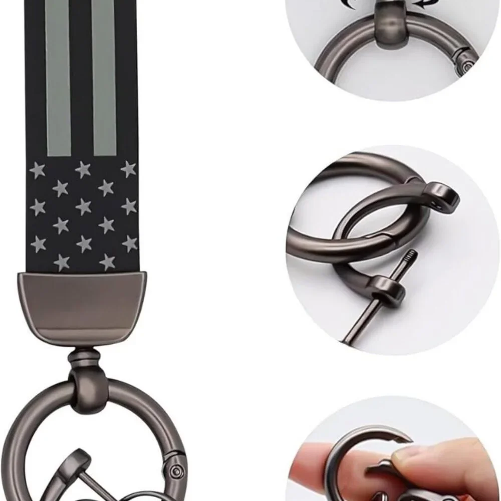 NWT American Flag Car Keychain Accessories with Zinc Alloy
